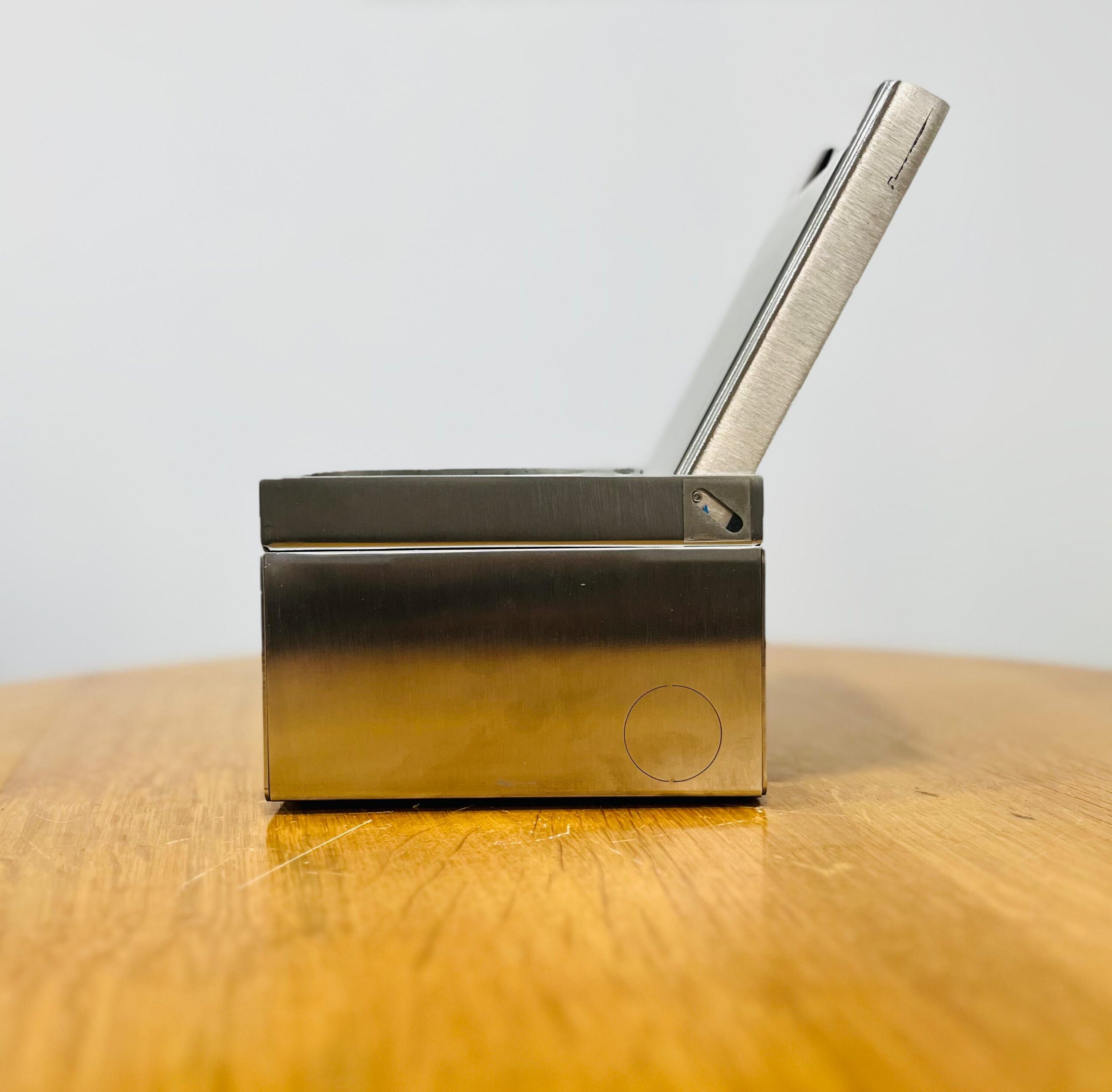 GOWEL SS FLOOR BOX 3 MODULE SILVER - Image 4