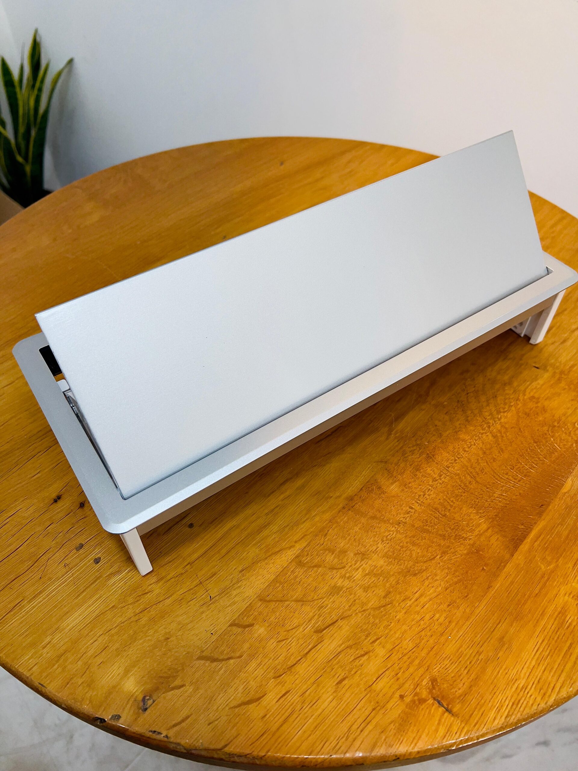 GOWEL 12 MODULE EMPTY DESKTOP BOX SILVER - Image 5